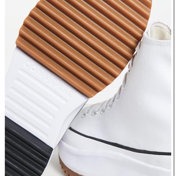 Converse Run Star Hike Trainers NWT - Picture 4 of 7